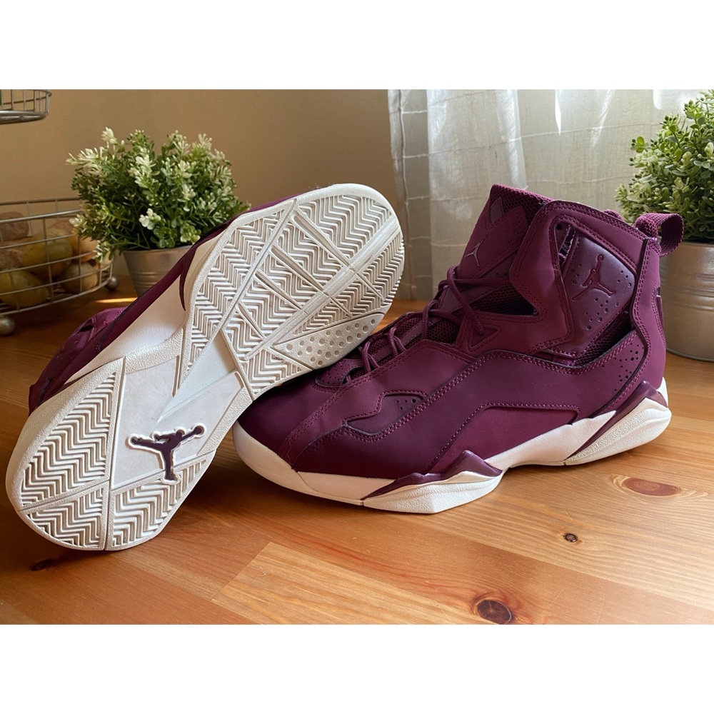 Nike Jordan True Flight Burgundy size 10.5 womens - Picture 2 of 5
